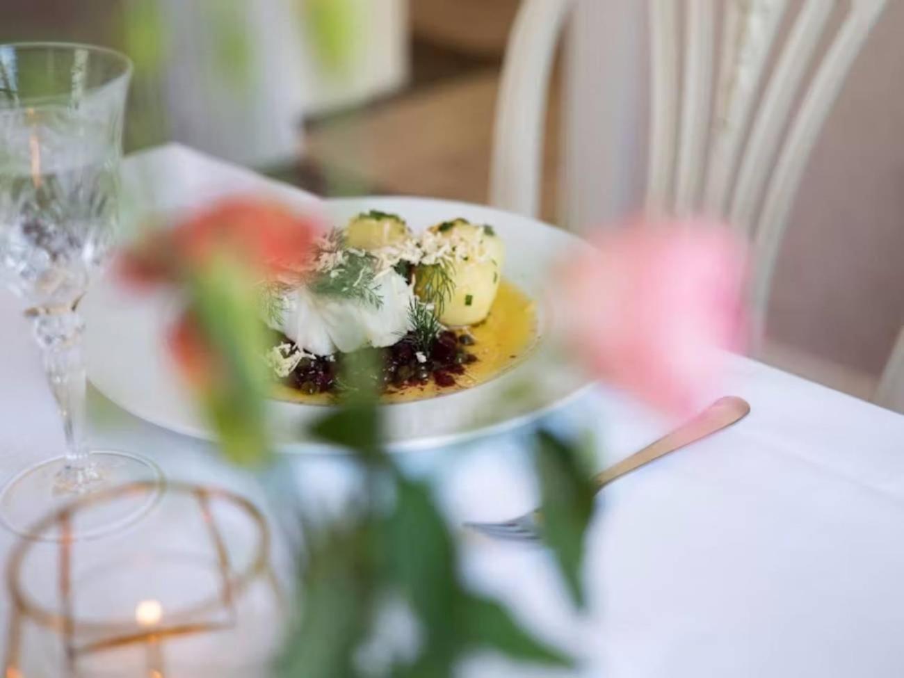 Stf Gysinge Waerdshus & Hotell Dış mekan fotoğraf